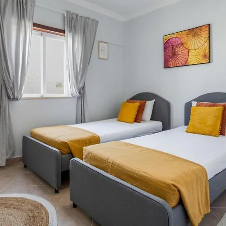 Albufeira 3Br W Pool & Ac By Lovelystay شقة *