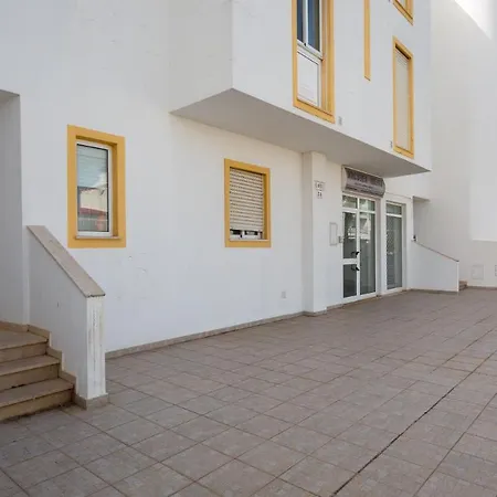 Albufeira 3Br W Pool & Ac By Lovelystay *