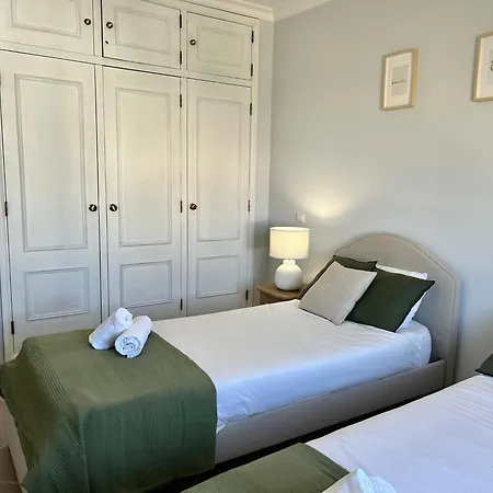Albufeira 3Br W Pool & Ac By Lovelystay *